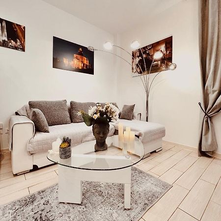 Futura Suite Apartment Bologna Eksteriør billede